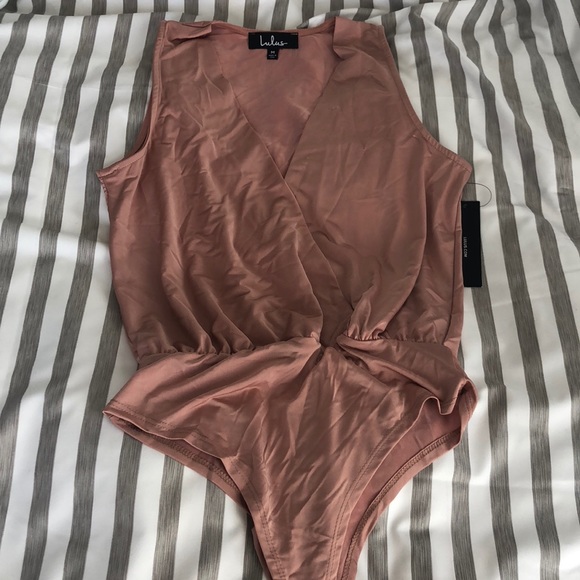 Lulus Tops - Lulus bodysuit